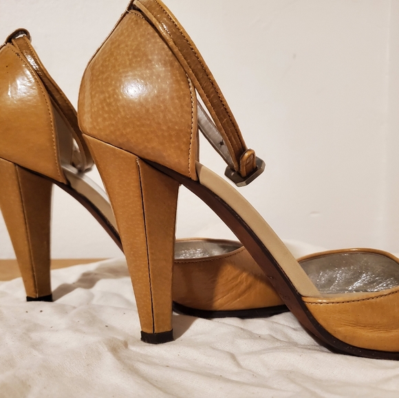 Marc Jacobs open toe heels - Picture 9 of 10